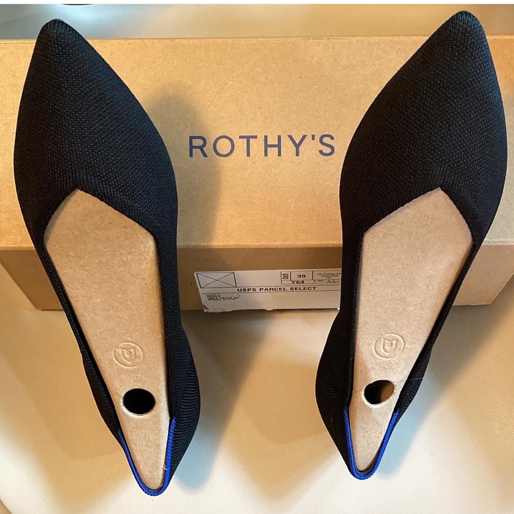NIB Rothy's Women's Black Point II Flats